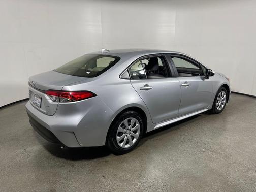 Classic Silver Metallic 2024 Toyota Corolla LE