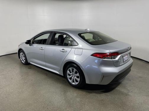 Classic Silver Metallic 2024 Toyota Corolla LE