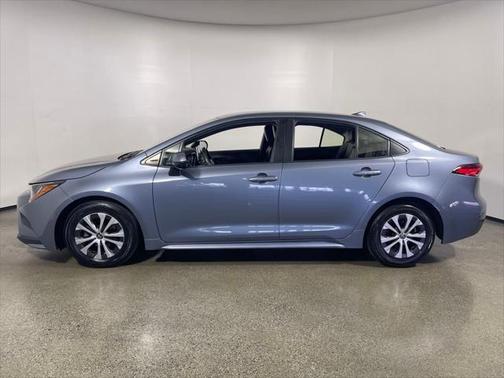 2022 Toyota Corolla Hybrid LE
