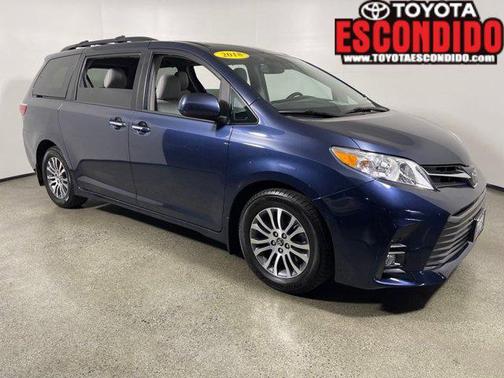 2018 Toyota Sienna SE