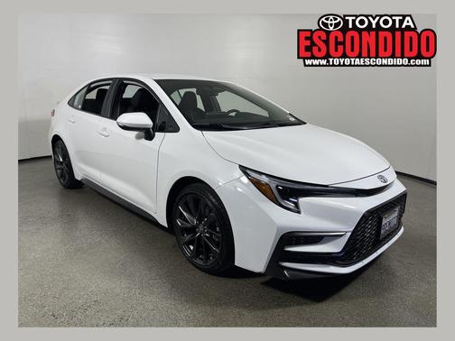 Ice Cap 2025 Toyota Corolla SE