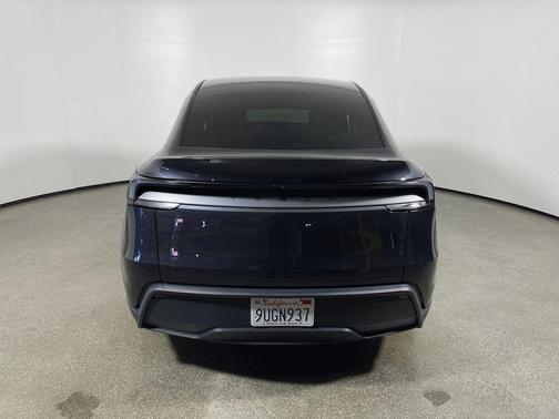 Magnetic Gray 2026 Tesla Model Y Rear-Wheel Drive
