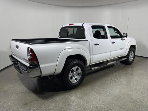 Super White 2013 Toyota Tacoma PreRunner