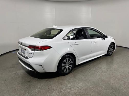 White 2022 Toyota Corolla Hybrid LE