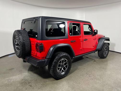 Firecracker Red Clearcoat 2025 Jeep Wrangler Rubicon
