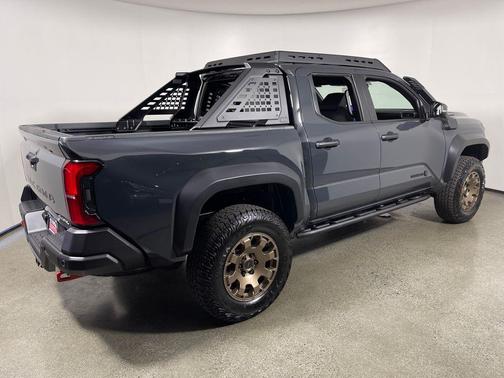 2025 Toyota Tacoma Hybrid Trailhunter