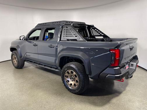 2025 Toyota Tacoma Hybrid Trailhunter