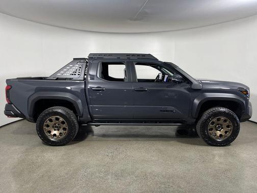 2025 Toyota Tacoma Hybrid Trailhunter