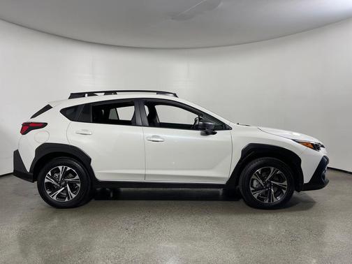 Crystal White Pearl 2025 Subaru Crosstrek Premium