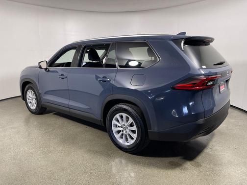 Storm Cloud 2025 Toyota Grand Highlander XLE