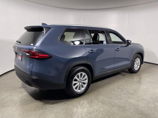 Storm Cloud 2025 Toyota Grand Highlander XLE