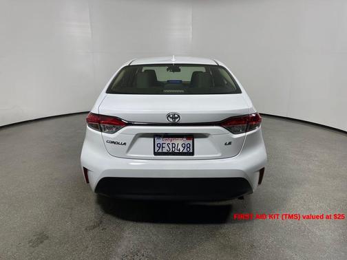 Ice Cap 2023 Toyota Corolla LE