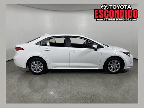 Ice Cap 2023 Toyota Corolla LE