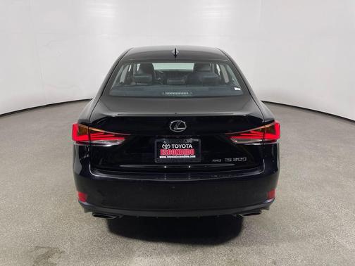 2018 Lexus IS 300 Base
