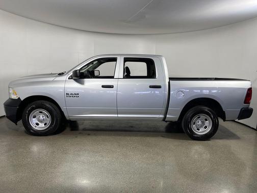 Bright Silver Metallic Clearcoat 2018 RAM 1500 Tradesman