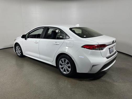 White 2022 Toyota Corolla LE