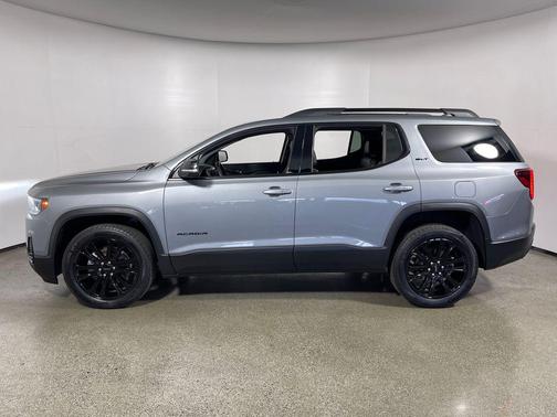 Sterling Metallic 2023 GMC Acadia FWD SLT