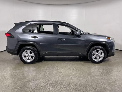 Magnetic Gray Metallic 2021 Toyota RAV4 XLE