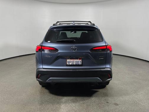 Celestite 2024 Toyota Corolla Cross XLE