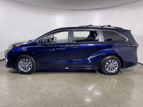 Blueprint 2026 Toyota Sienna XLE