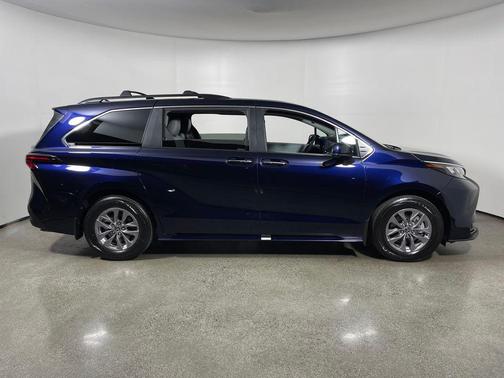 Blueprint 2026 Toyota Sienna XLE
