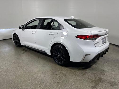 2025 Toyota Corolla SE