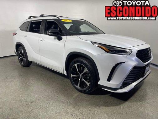 2022 Toyota Highlander XSE