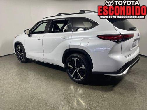 2022 Toyota Highlander XSE