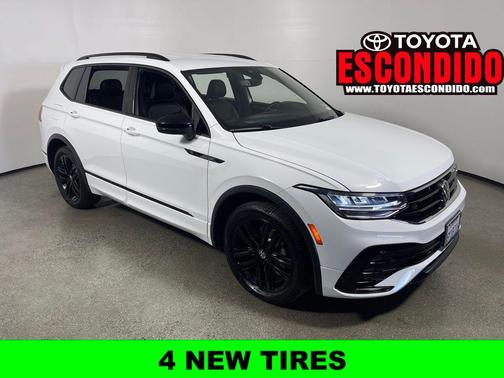 2022 Volkswagen Tiguan 2.0T SE R-Line Black