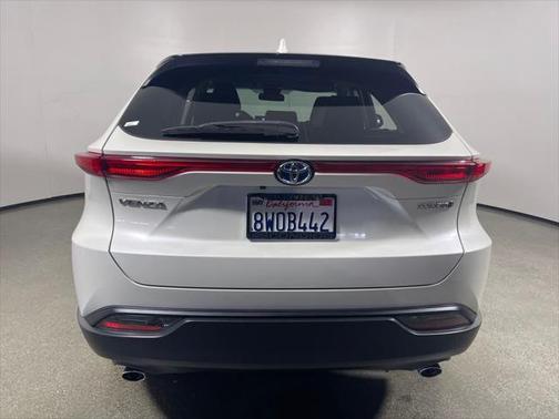 2021 Toyota Venza LE