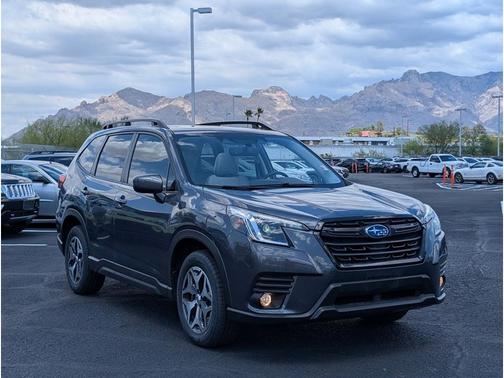 2023 Subaru Forester Premium