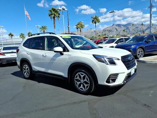 2024 Subaru Forester Premium
