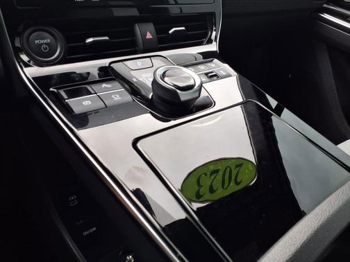 2023 Subaru Solterra Limited