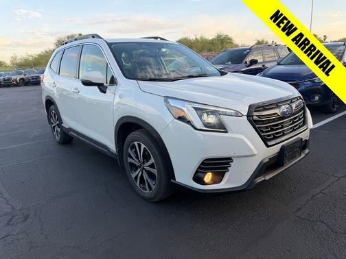 Crystal White Pearl 2023 Subaru Forester Limited
