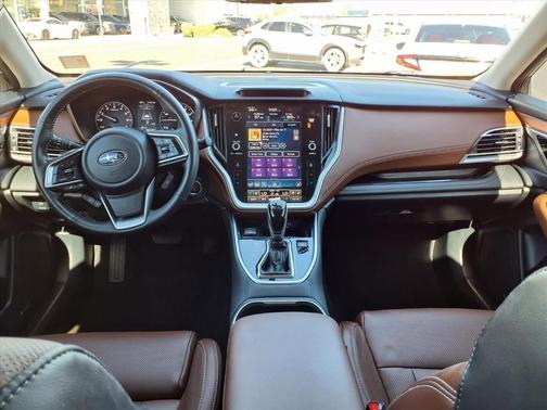 2022 Subaru Outback Touring XT