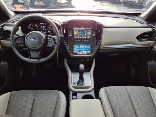 2025 Subaru Forester Base