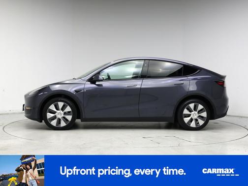 Gray 2023 Tesla Model Y Long Range