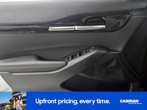 Black 2025 Kia Seltos S