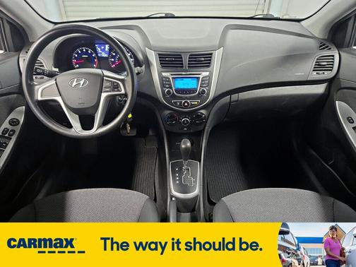 2013 Hyundai Accent GS