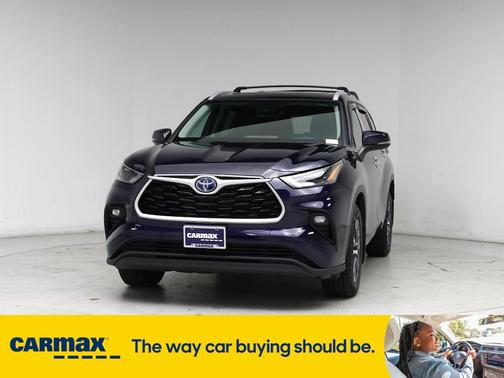 2023 Toyota Highlander Hybrid XLE