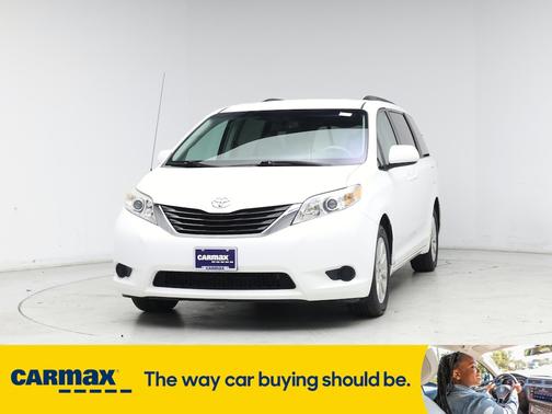 2014 Toyota Sienna LE