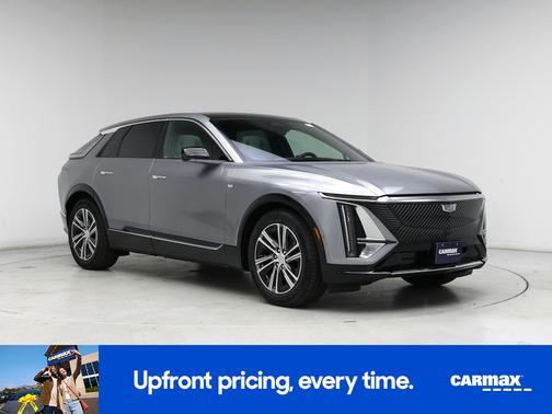 2024 Cadillac LYRIQ Luxury 2