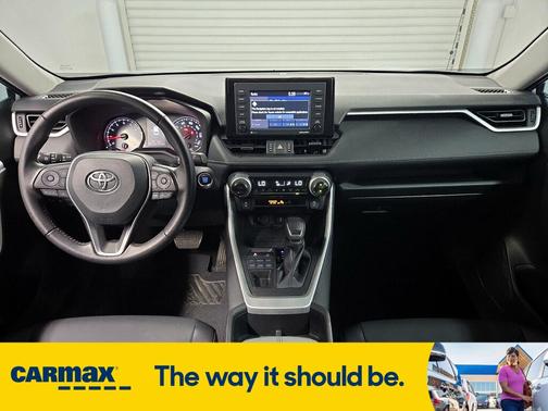 2022 Toyota RAV4 XLE Premium