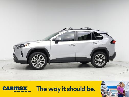 2022 Toyota RAV4 XLE Premium