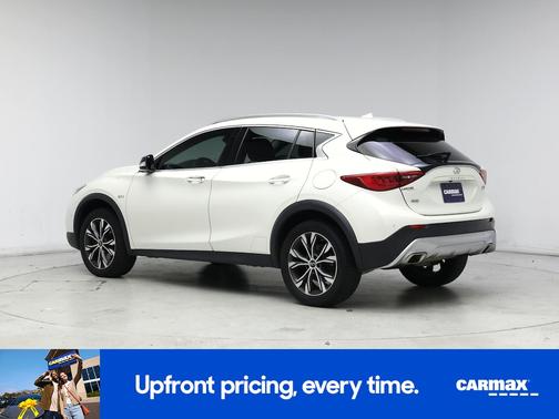 White 2017 INFINITI QX30 Premium