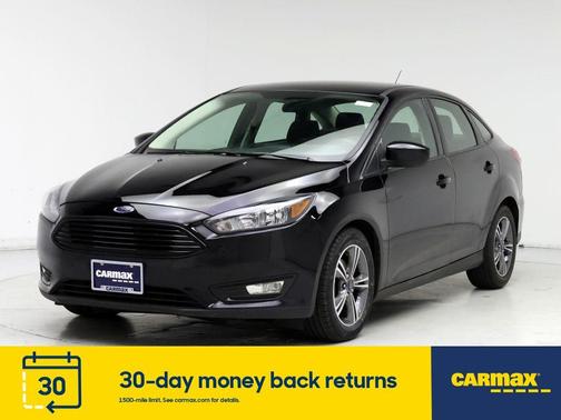 Photo 4 of 25 of 2018 Ford Focus SE