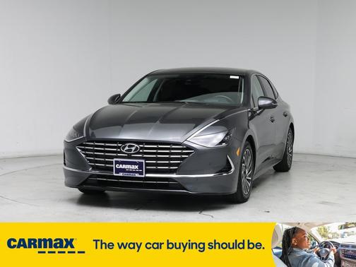 2022 Hyundai SONATA Hybrid Limited