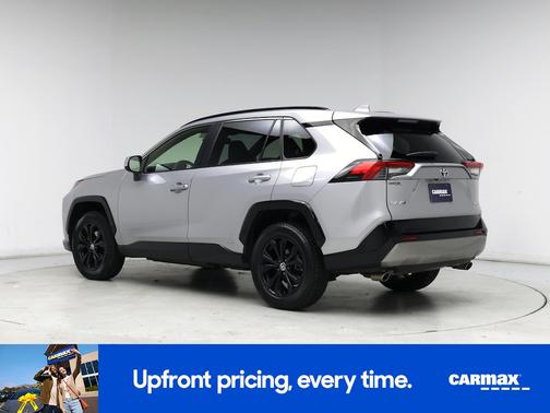 2023 Toyota RAV4 Hybrid SE