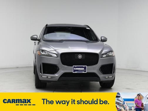 2020 Jaguar F-PACE Checkered Flag