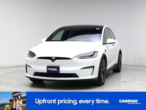 White 2024 Tesla Model X Long Range